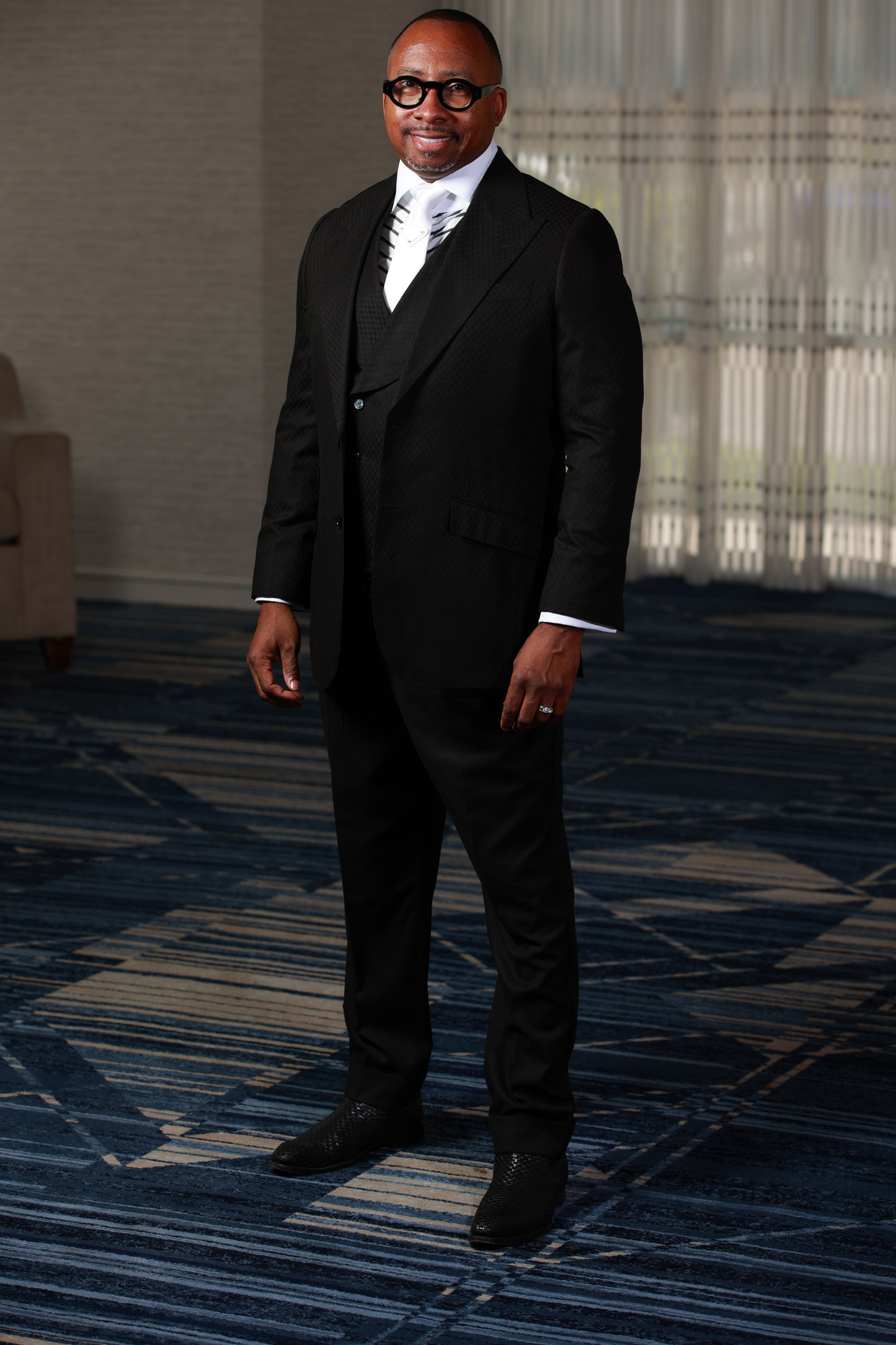 Black Smooth Block 3-Piece Suit